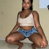 CurlyAliccia_ avatar