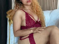 CurlyMamii avatar