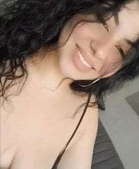 CurvyBabeXo avatar