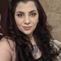 CurvyErika avatar