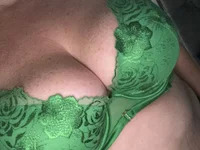CurvyGreenEyes69_ avatar