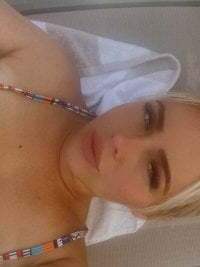 Curvysapphire avatar