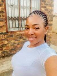 Curvyslut92 avatar