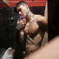 Cuteboyhotbig avatar