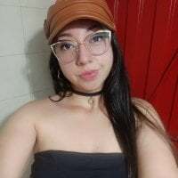 Dafne_W Cam Model: Live Nude & Adult Sex Chat | Booble