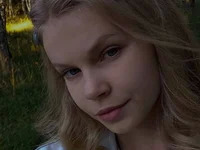 Daisy_blonde avatar