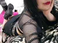 DarkRoseUwU avatar