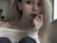 DarlineHoldness avatar