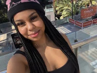 Dayanatraviesax avatar