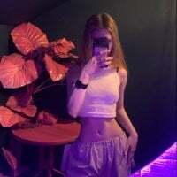 DearLia Cam Model: Live Nude & Adult Sex Chat | Booble