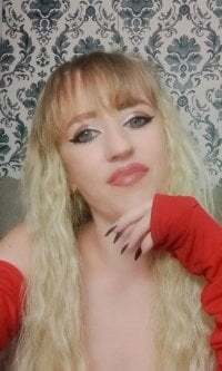 DeeA_Blondy avatar