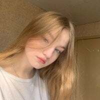 DreamyGleam avatar