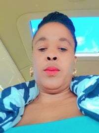 Ebonyboobsmilk avatar