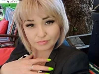 Elenikacherry avatar