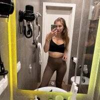 Elina1 avatar