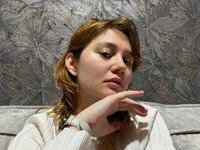 ElizabethRedWings avatar