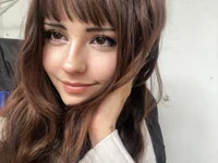 Ella_Young avatar