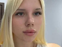 EllieVee avatar