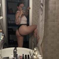 Elllie_peach avatar