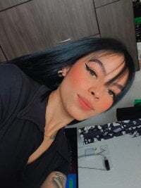 Elly_Thompson avatar