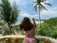 Ellysezelle avatar