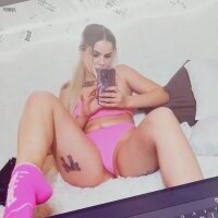 Ellyslimdoll avatar