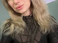 ElsaSunday avatar