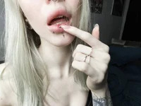 Elyyyra avatar