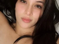 Emilia__03 avatar