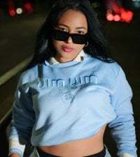 Emily__Carter avatar