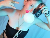 Emma_E avatar