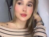 Emmaa_white_ avatar