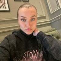 EmmySkyy avatar
