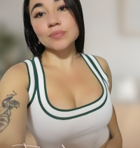 EsmeraldaFoxxxx avatar