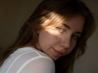 EvaAkiins avatar