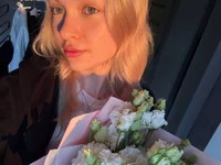 EvelineMolima avatar