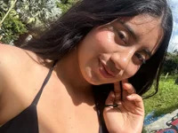 Evelyn_Roosee avatar