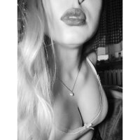 FREYA_- avatar