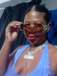 FUNYLADYxXX avatar