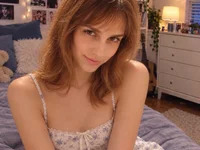 FantasyDiva94 avatar
