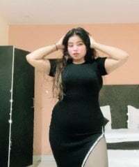 Following-Girl avatar