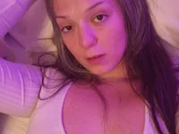 Girlgivemethatmolly avatar