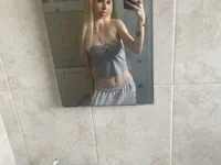 Glowing_Manny_Riah avatar
