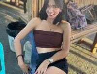 Gurl_NextDoor avatar