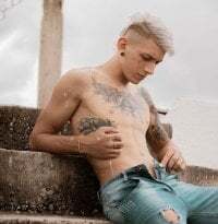 Handsomeboys18 avatar