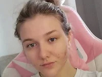 HelenMo0n avatar