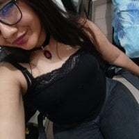 Helena_93 avatar