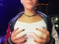 HoneyMinxx avatar