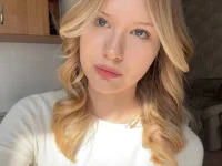 HoneyOoops avatar
