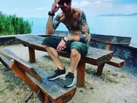 HornyMatureWomenAdorer avatar